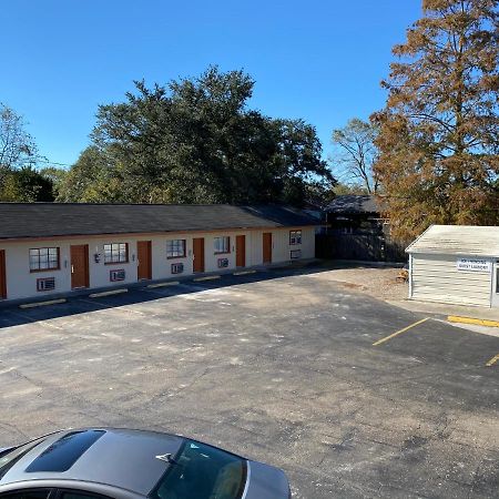 Relax Inn-Plaquemine Exterior photo