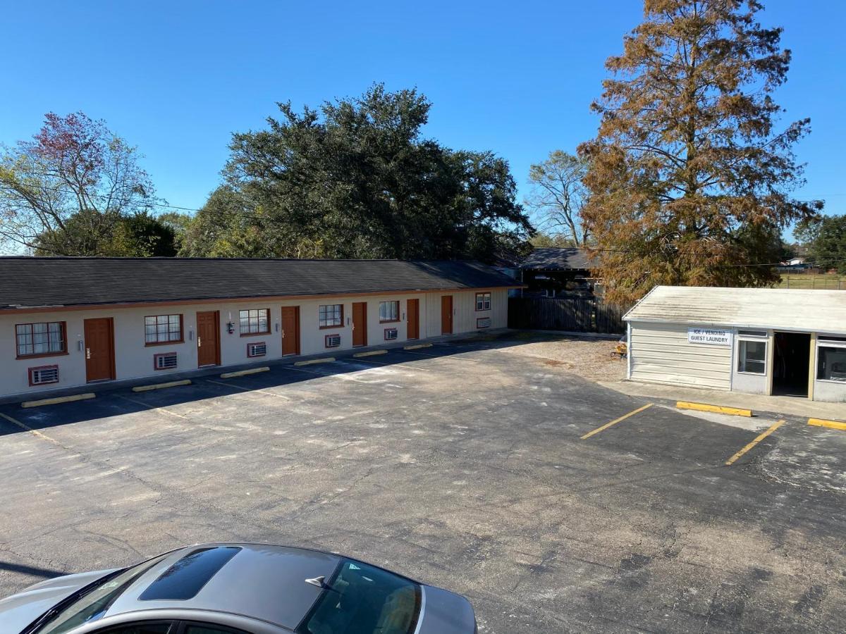 Relax Inn-Plaquemine Exterior photo